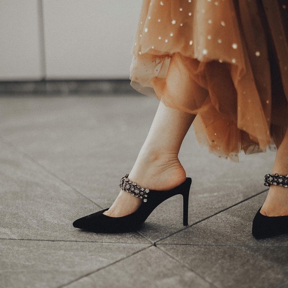 TORY BURCH CRYSTAL 90MM MULE PUMP (BLACK) - Picture 4 of 4